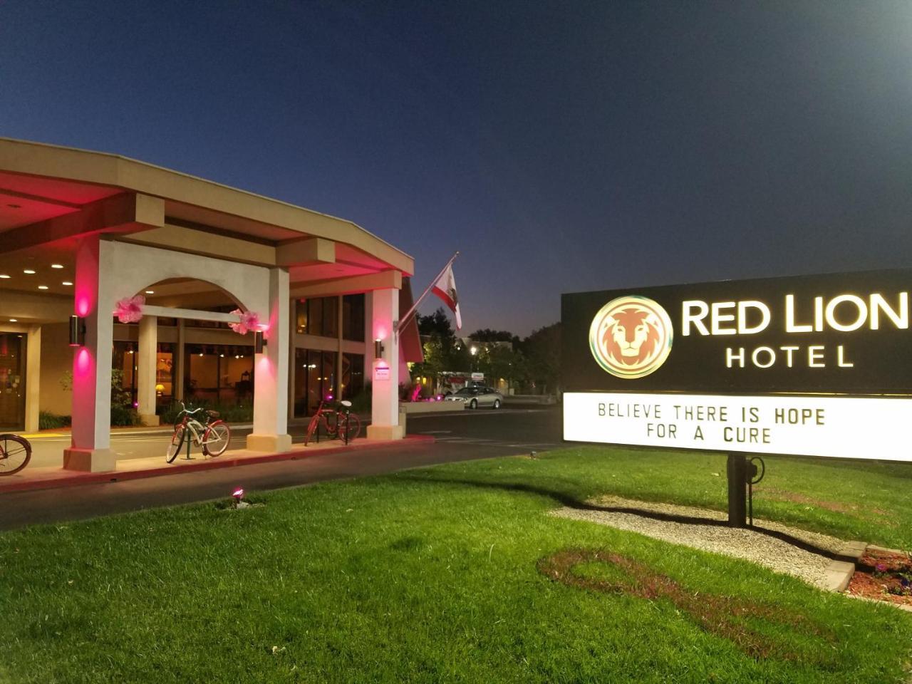 Red Lion Hotel Redding Luaran gambar