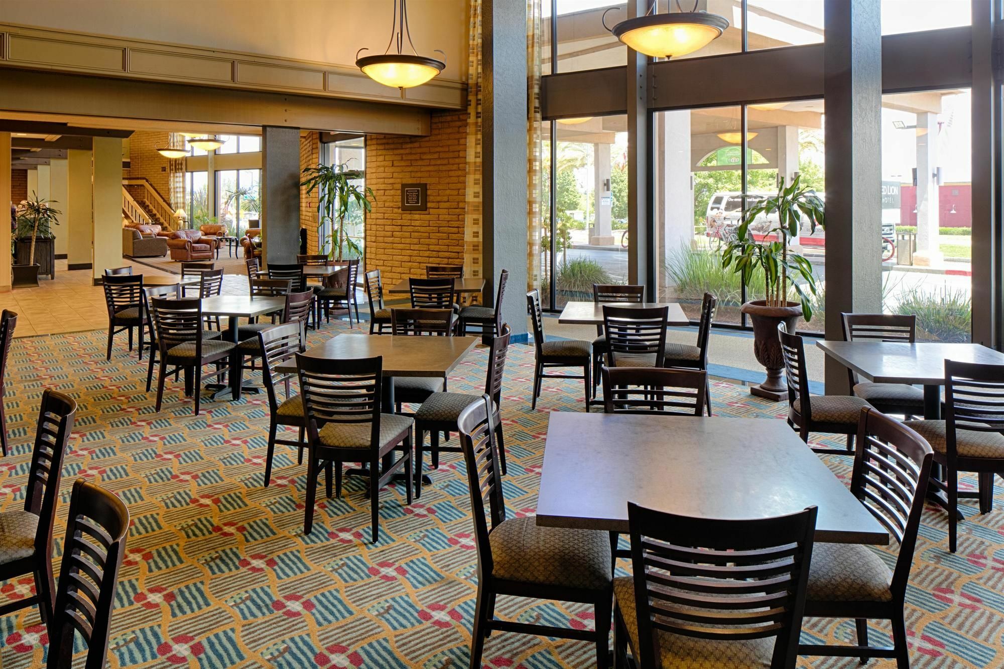 Red Lion Hotel Redding Luaran gambar